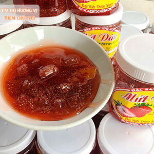 mứt dâu đà lạt